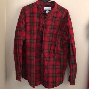 Columbia! Long sleeve button down shirt
